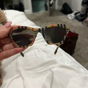 Burberry sunglasses